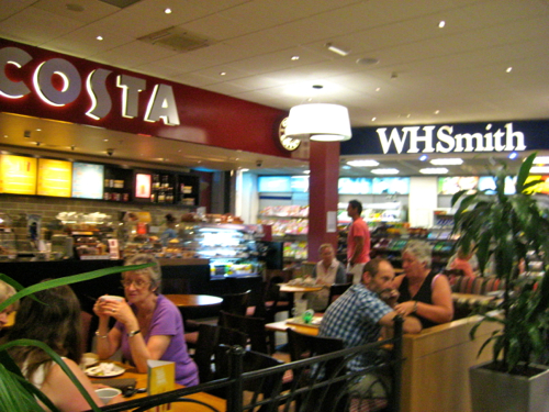 Costa coffee london luton airport